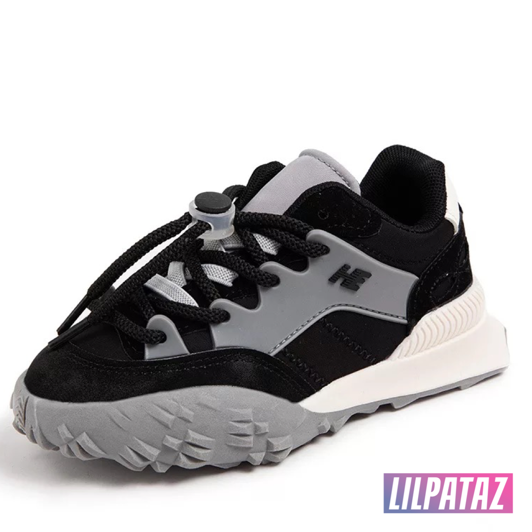 Moon Spikez Black (maat 21 en 25)